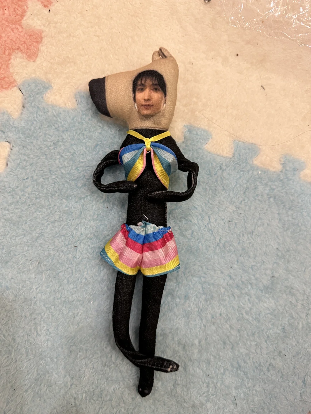 李硕珉穿泳衣了…