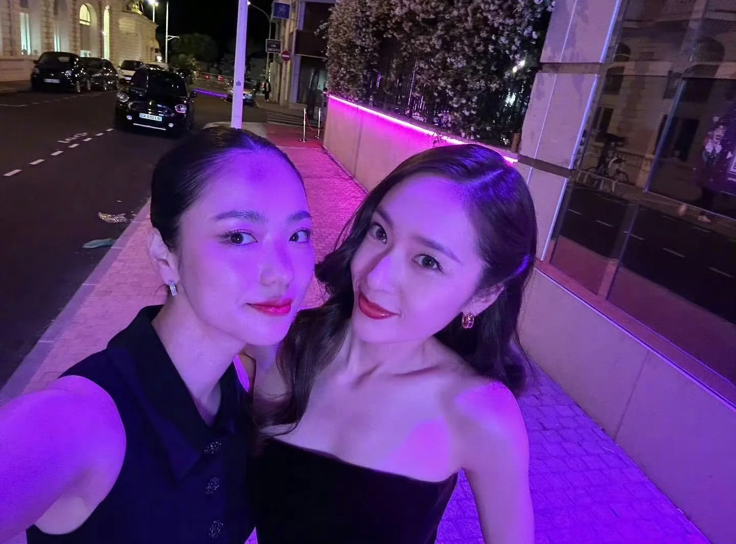 郑秀晶美jio脱高跟鞋
