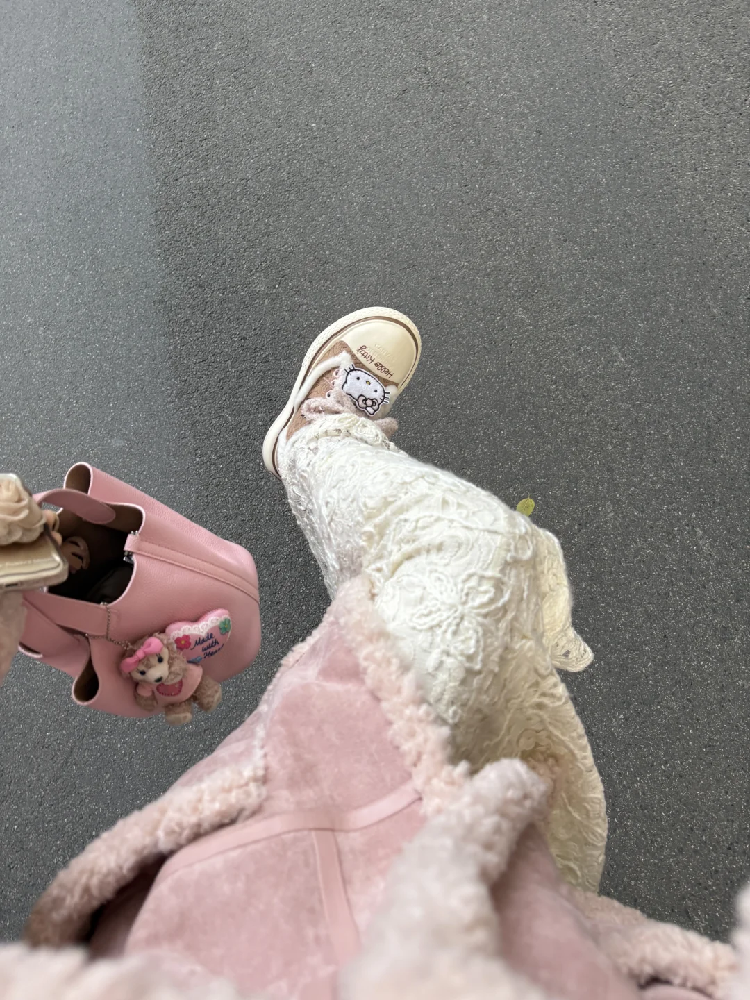 忍痛买了一堆半身裙👗……