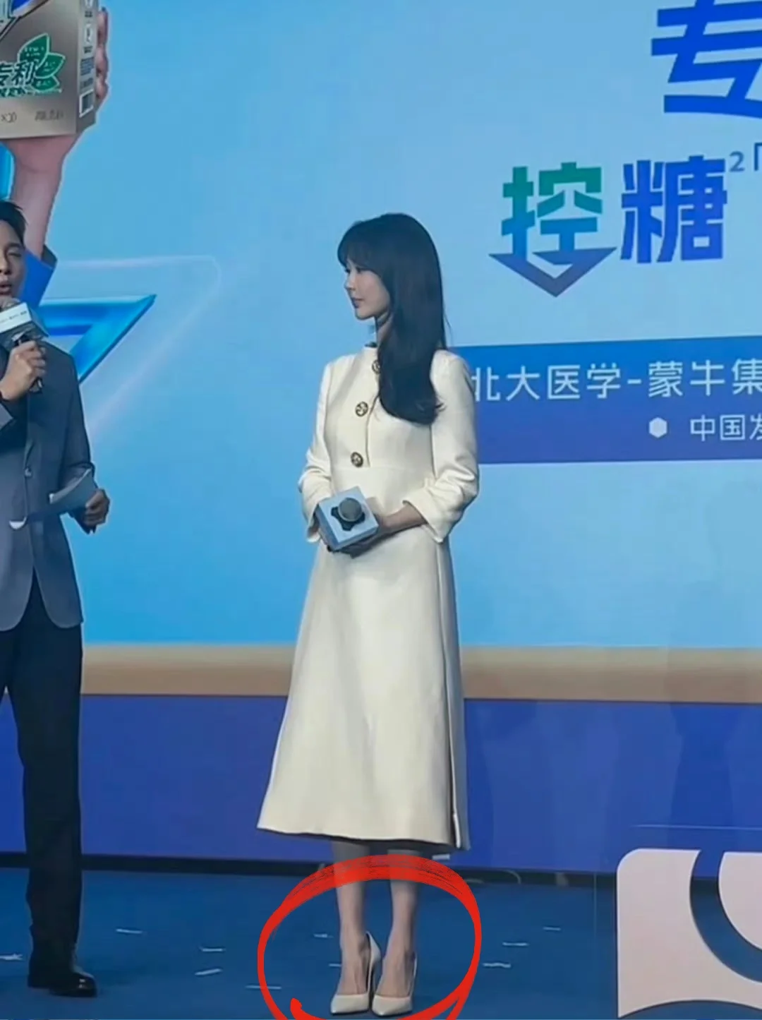 女明星的脚踝都这么好看
