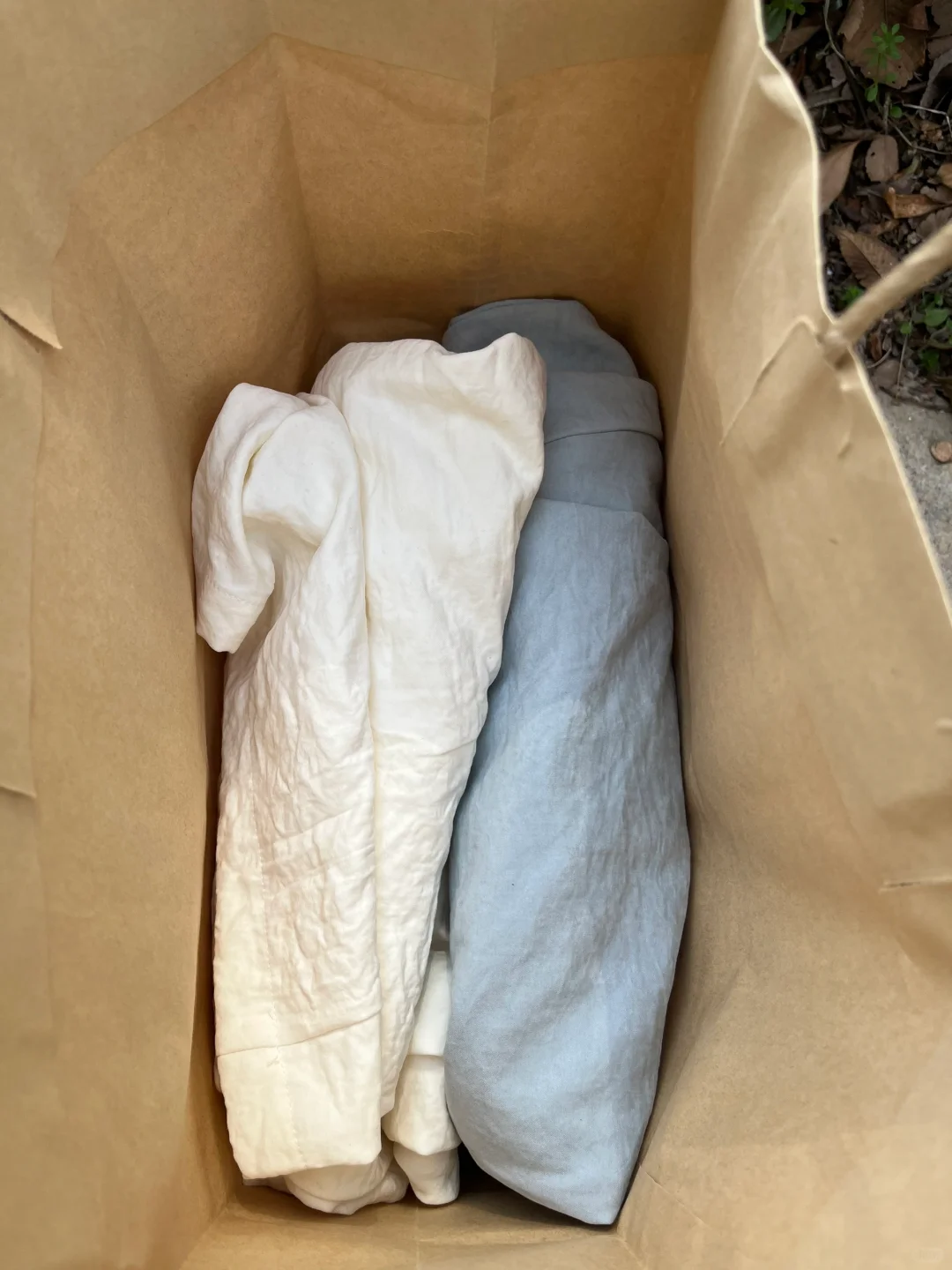 终于找到不贴腿的白色裤子啦😭才29有运费险