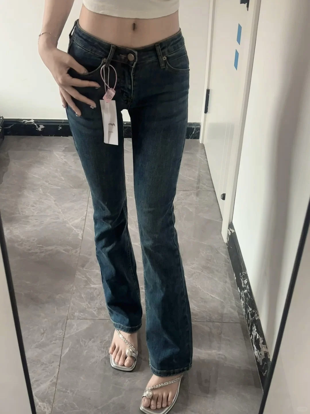 低腰辣妹牛仔裤 穿上舍不得脱下来