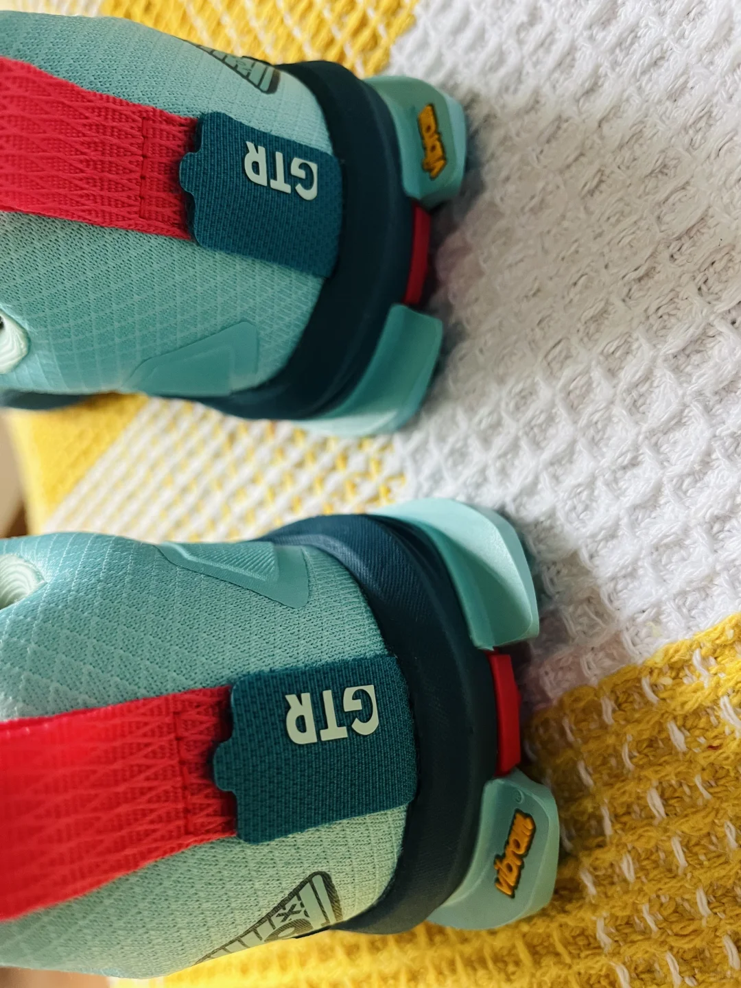 ALTRA LonePeak9｜终于有V底了！铁粉提前过年