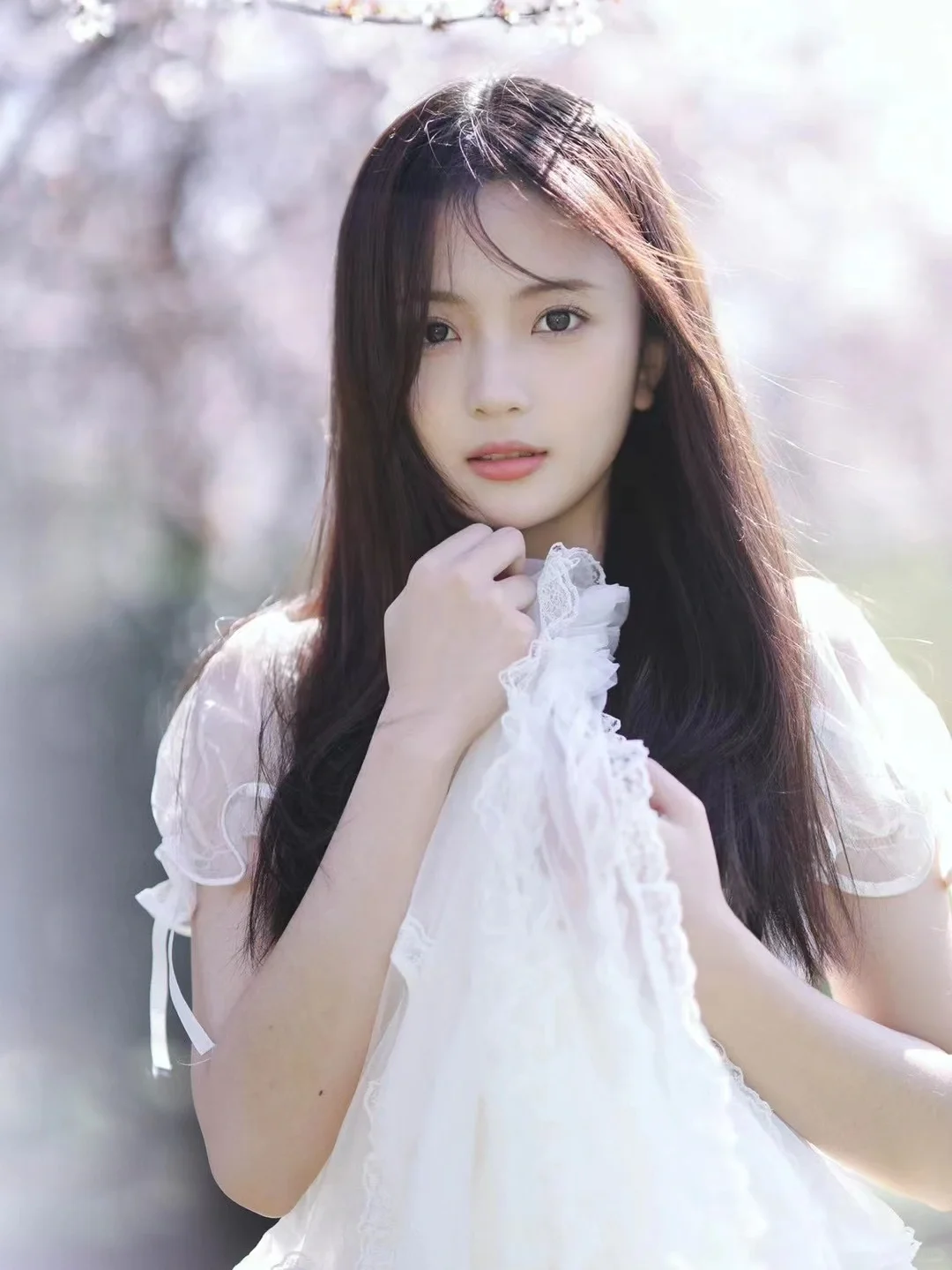 新签女模 辣辣