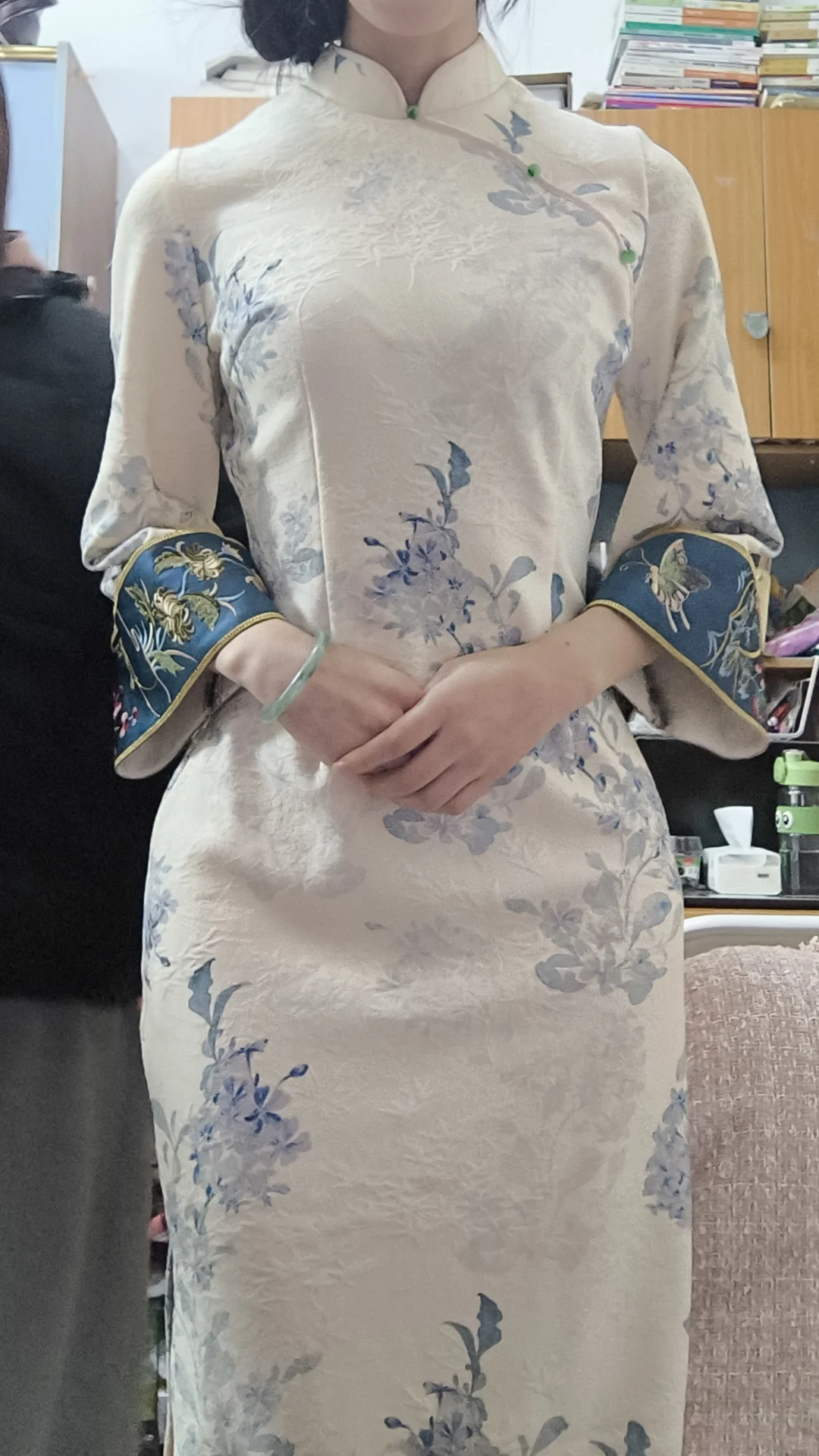 这种身材能谈到腹肌小帅吗