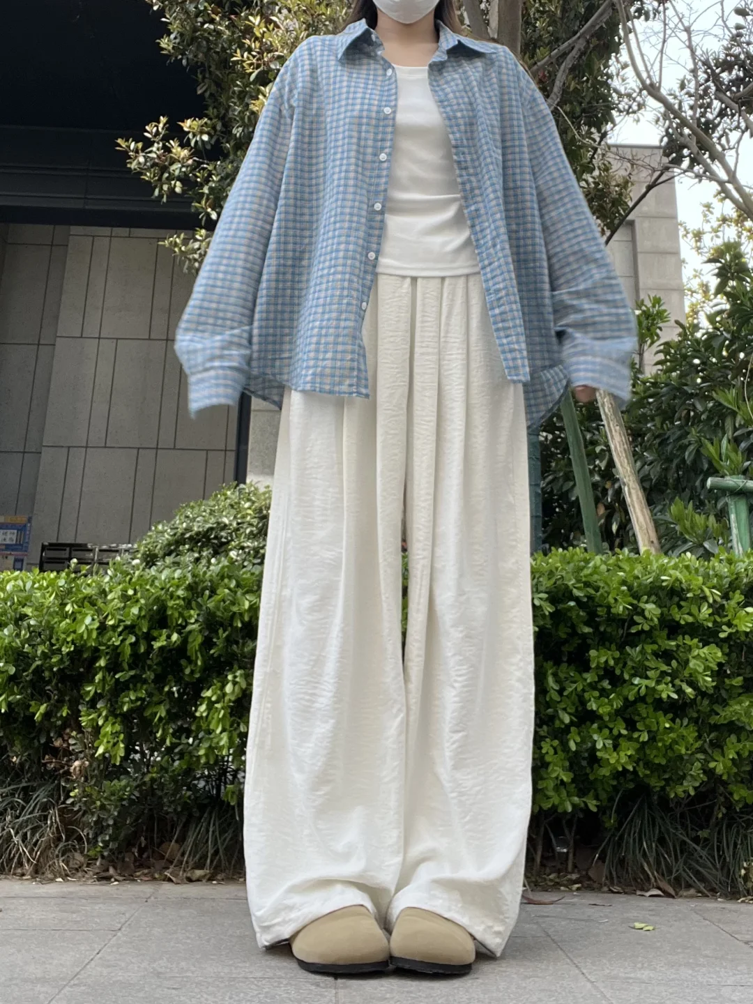 用缎面做内里～才是裤子不贴腿的关键！！！🦵