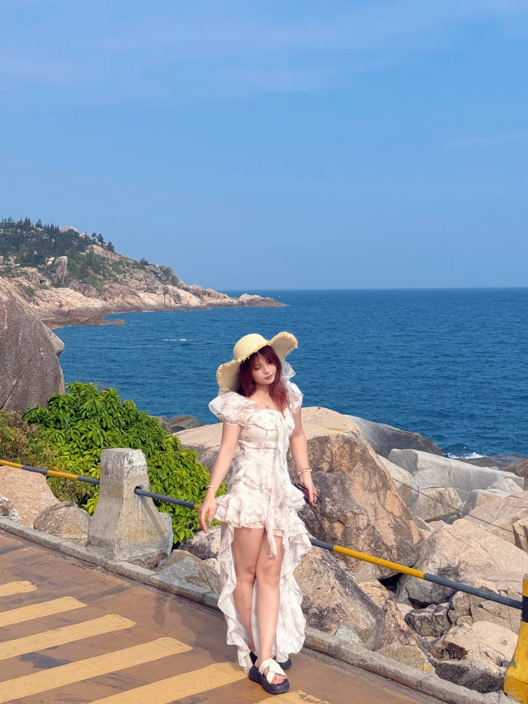 海边穿搭｜小个胖Mm 不一定要穿吊带🏝️