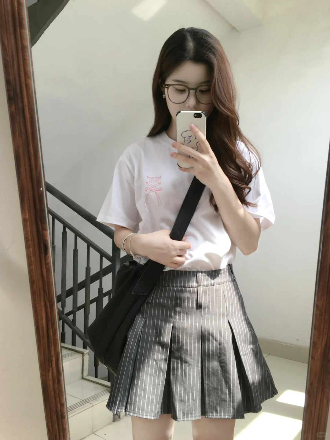 生活费1500💰的女大学生韩系日常穿搭分享