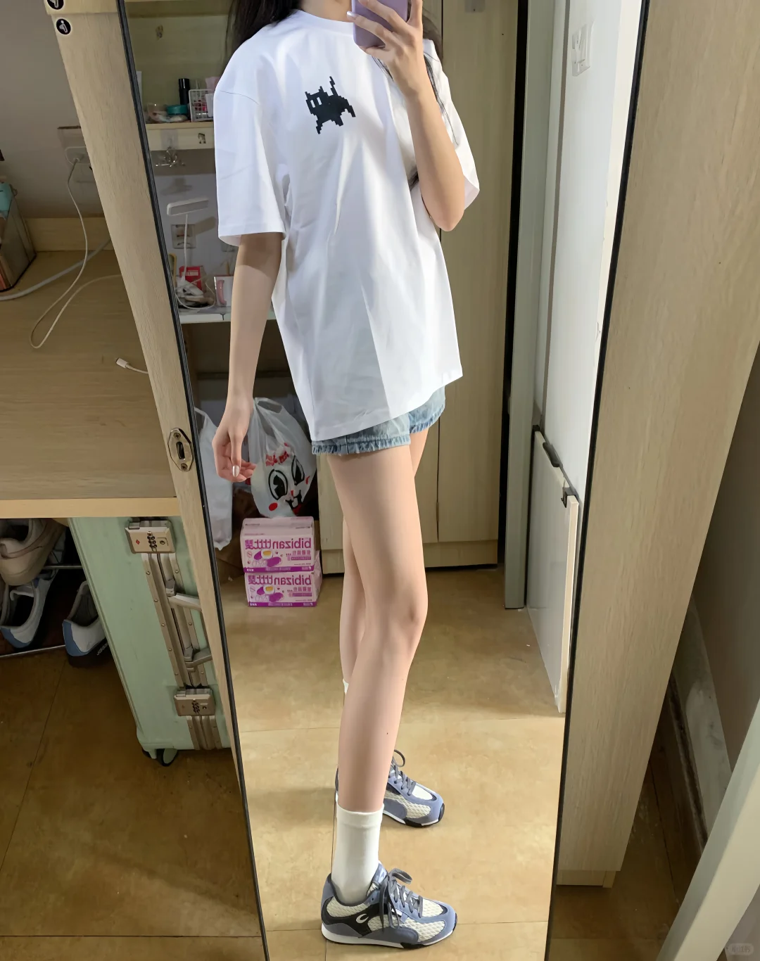 阳光明媚今天穿短裤出门啦！