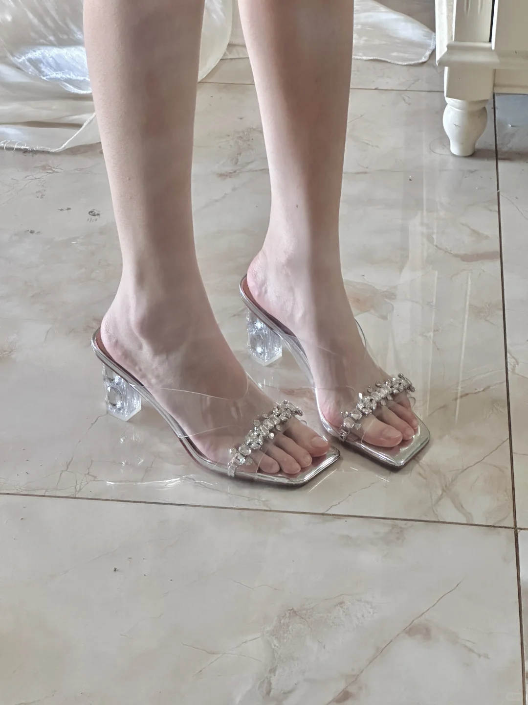 二选一🥹夏天与水钻适配度也太高啦！！💦