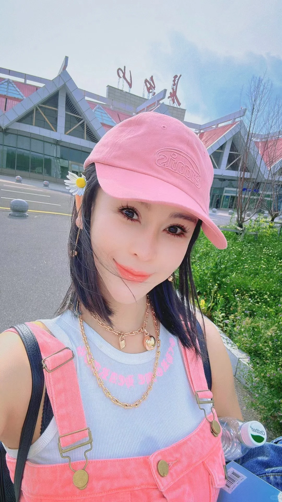 ️42岁又如何，老娘至死是少女！
