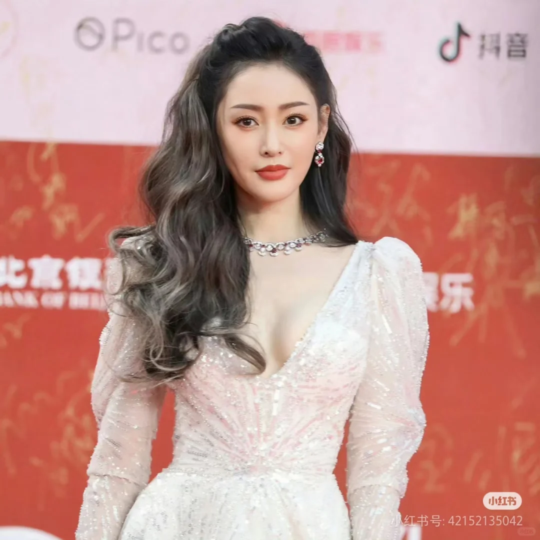 张天爱 她真的长的好绝 好好看