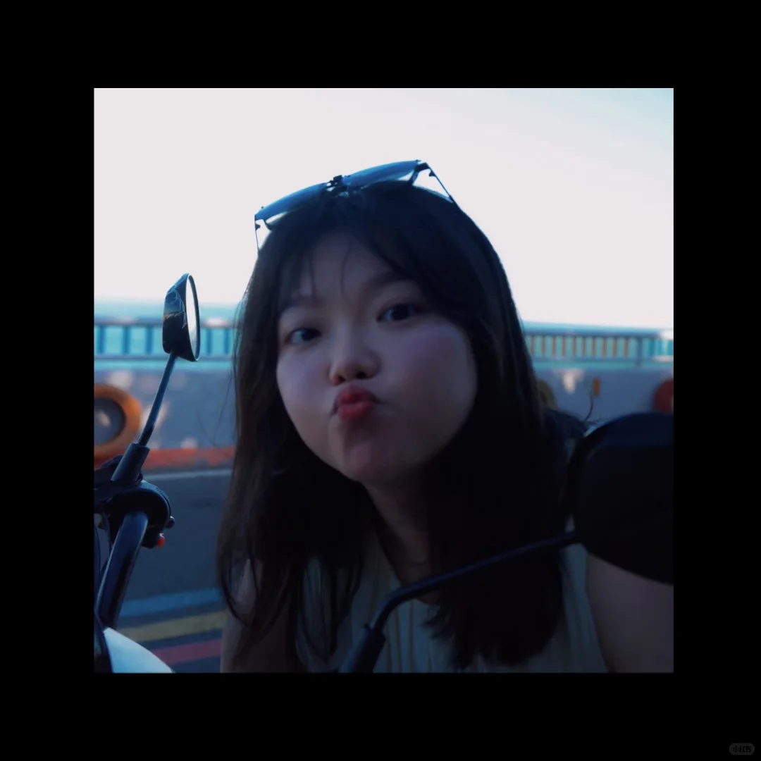 美丽的湄洲岛和美女子昕