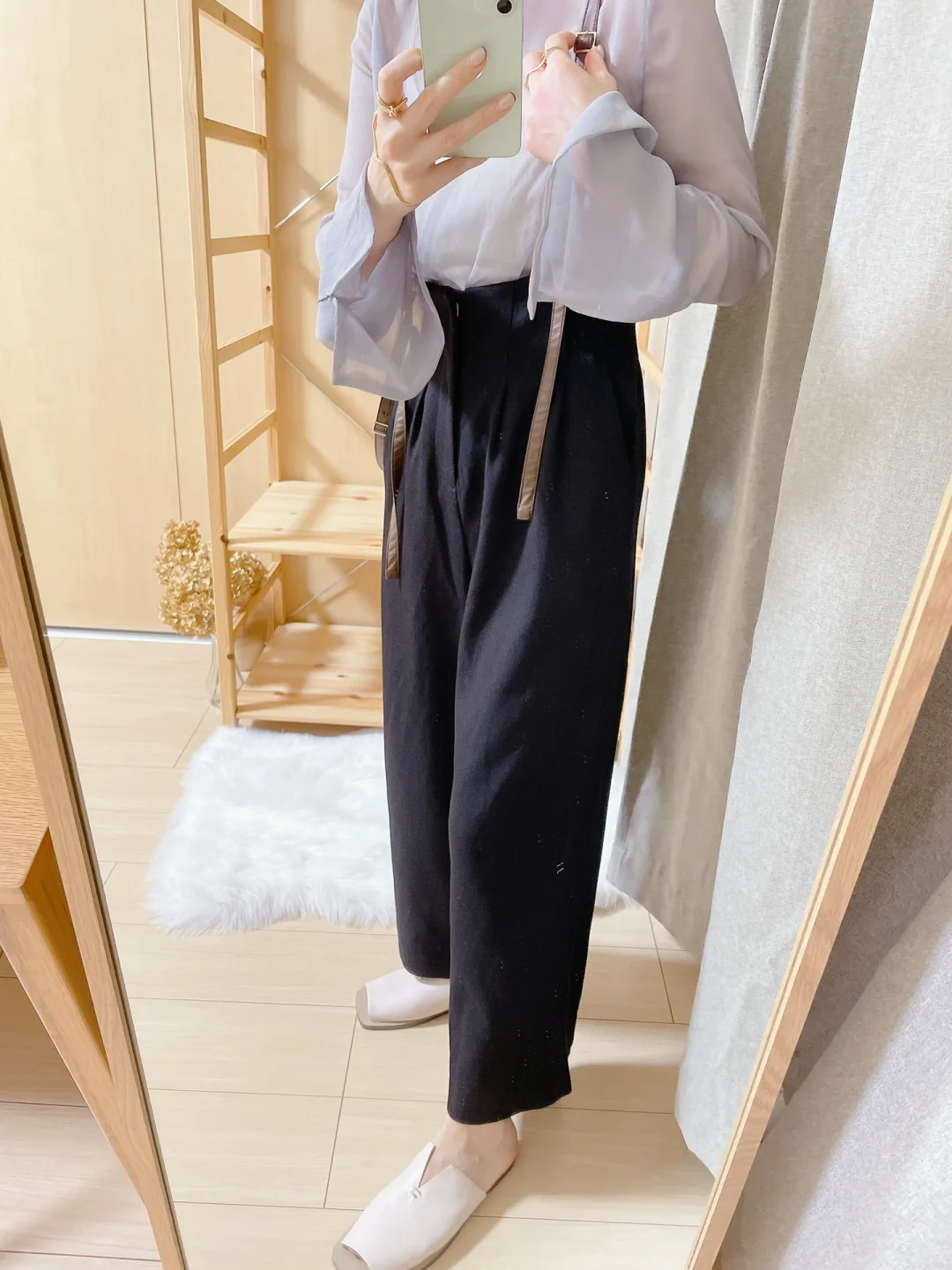 春季日系透视打底，偶尔也要慵懒女人味～