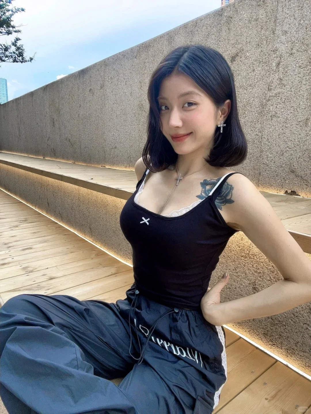 40%健身+60%内调排湿，轻松Get韩女素颜肌