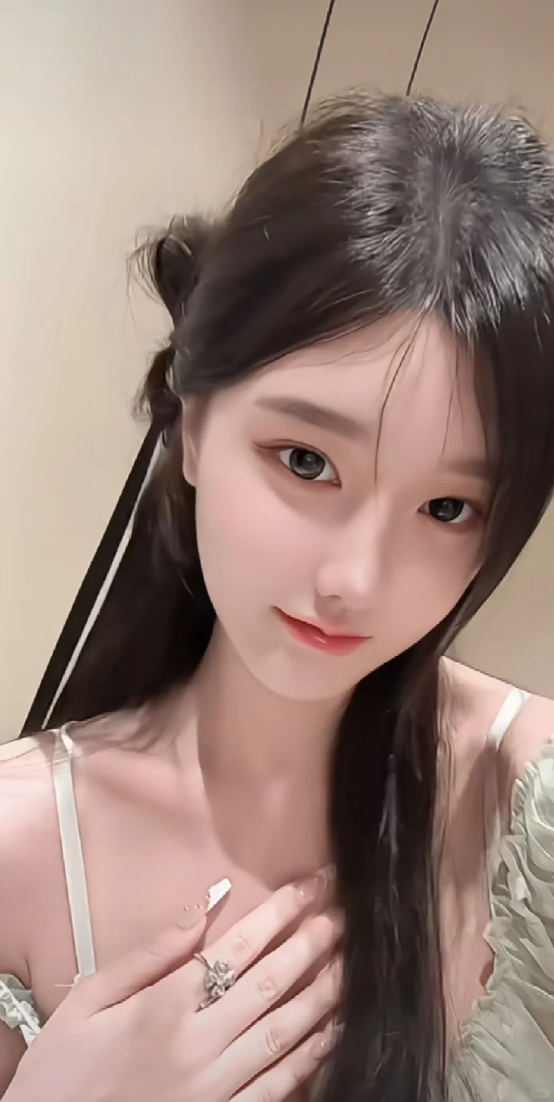 新人模特一枚摄影师尼？