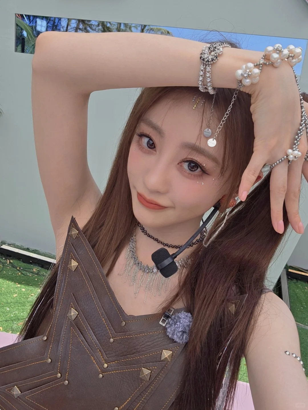 怎么会有这么好看的女孩子～