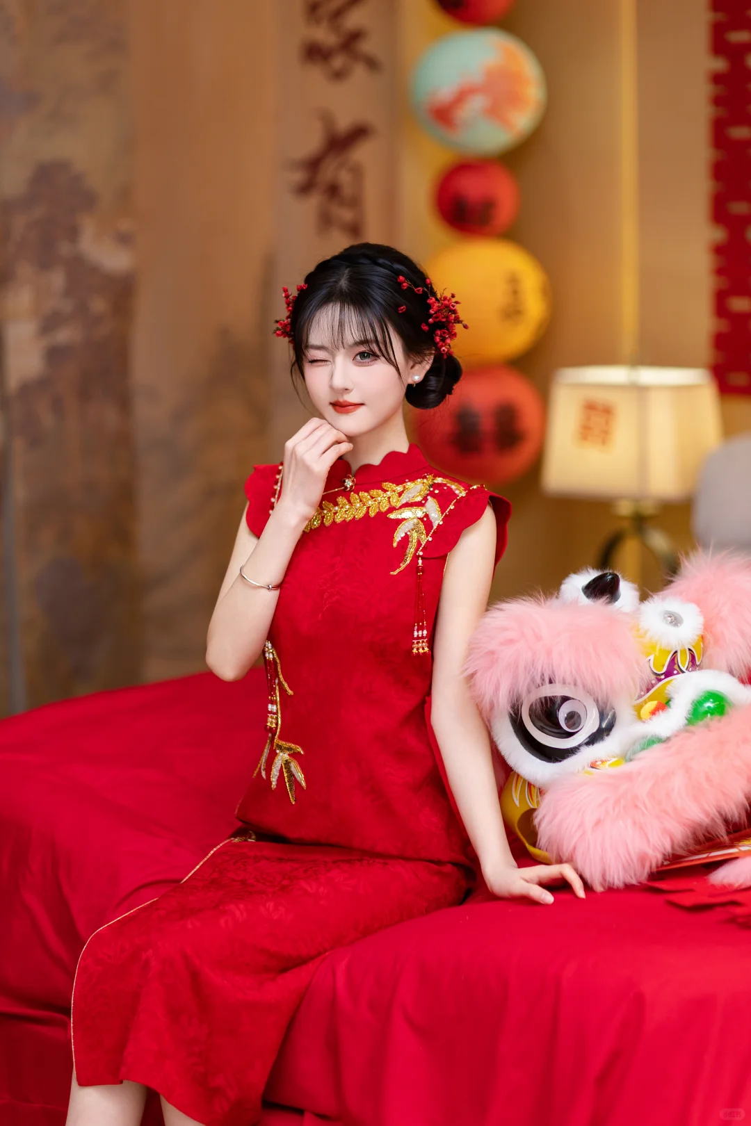 我承认有点心动！！红色订婚旗袍好温柔✨