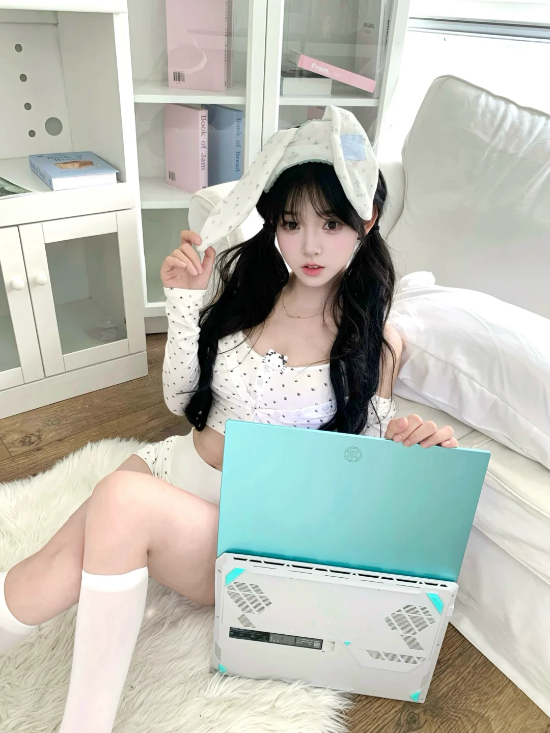 居家拍照📷 | 拿捏纯欲氛围感的拍照姿势