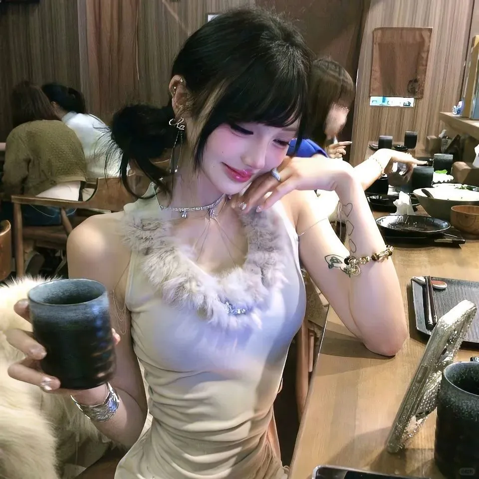 𝙒𝙚𝘾𝙝𝙖𝙩｜富家千金感女头
