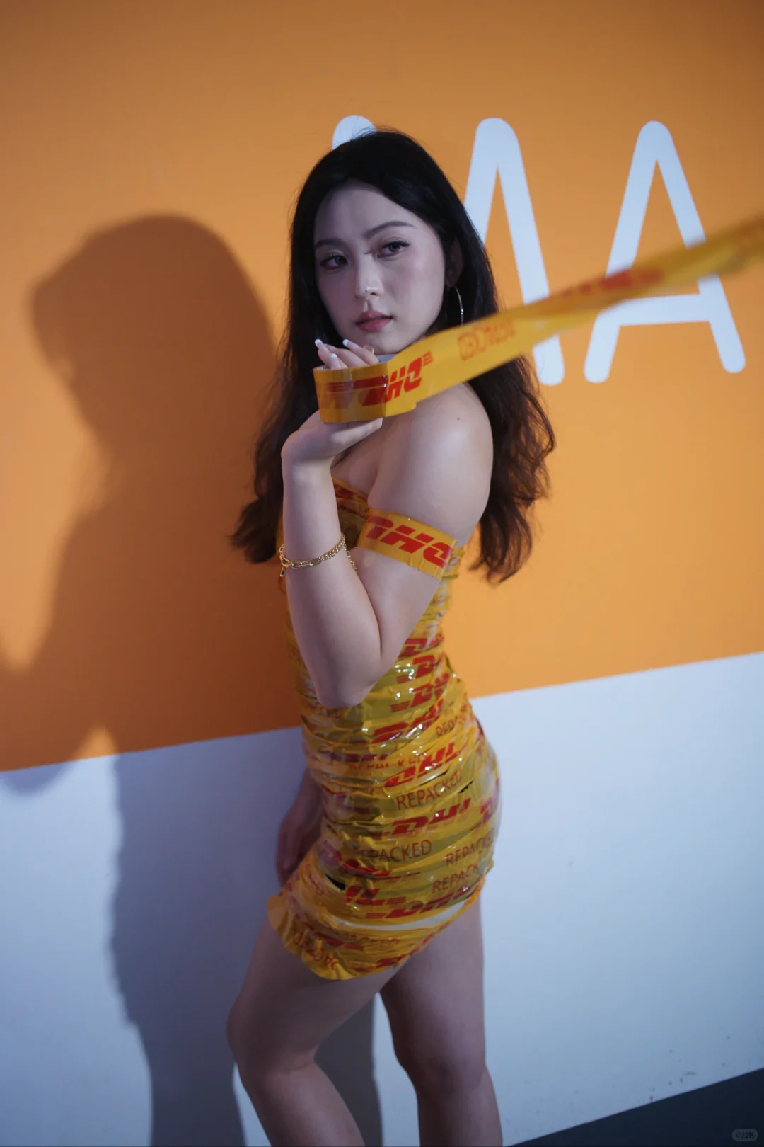 DHL女郎