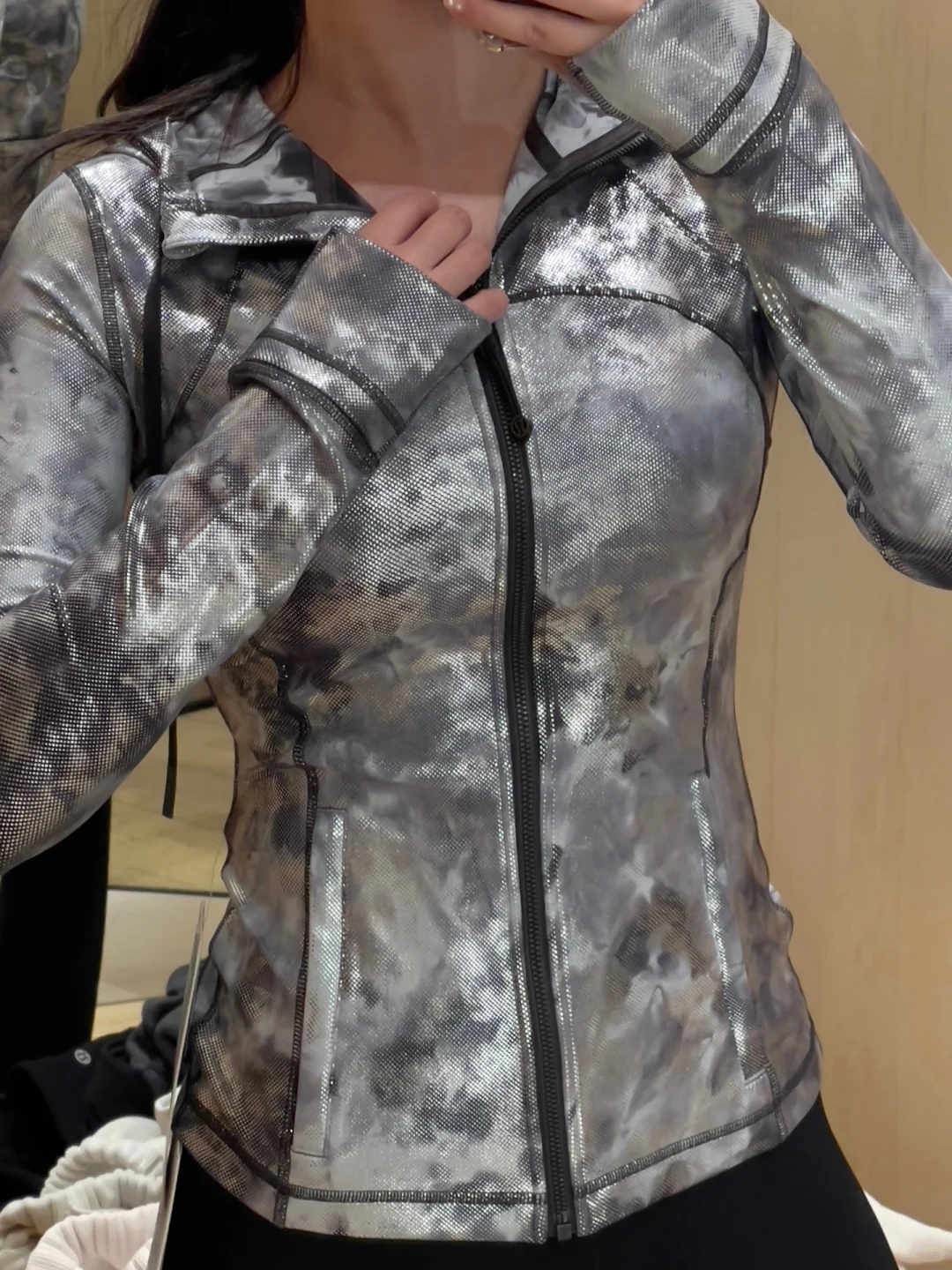 Lululemon永远滴神 Define款 谁穿谁美
