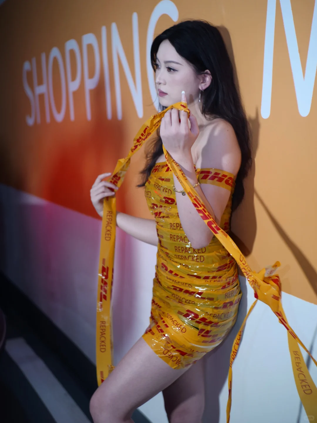 DHL女郎