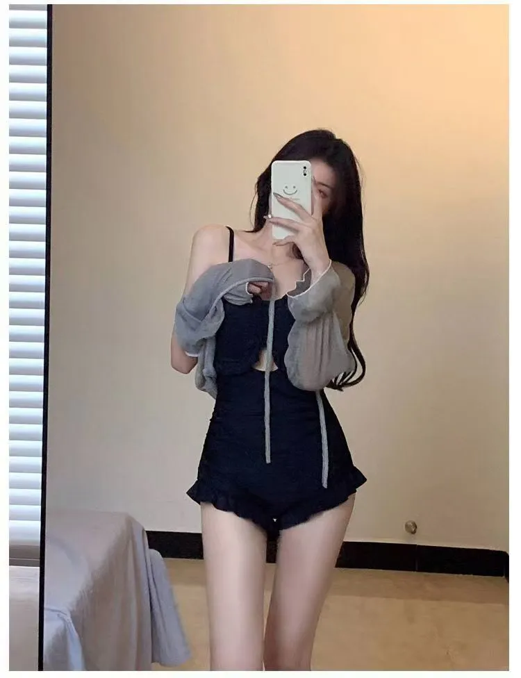 黑色纯欲风🖤小胸显瘦泳装