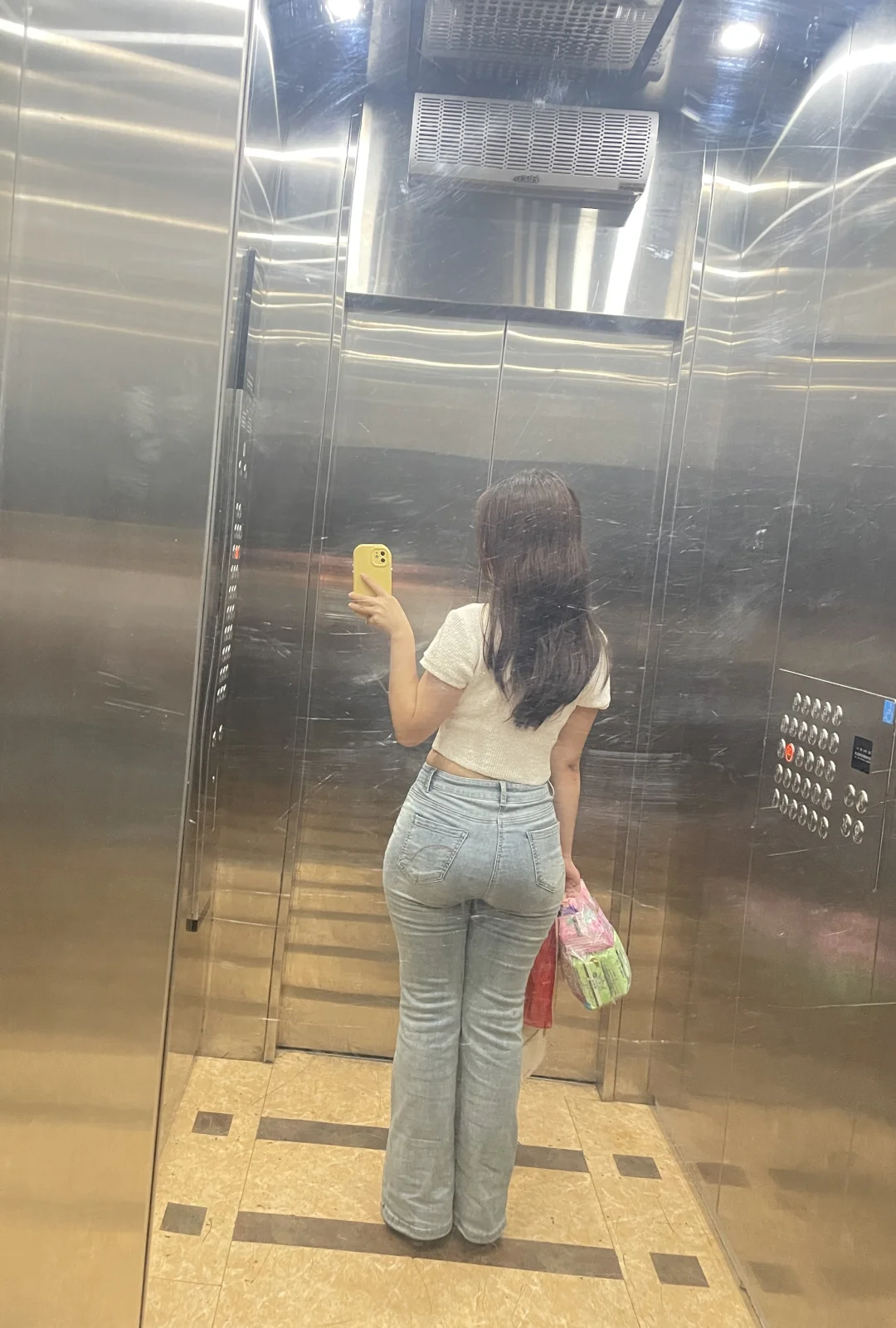 大屁股➕牛仔微喇叭