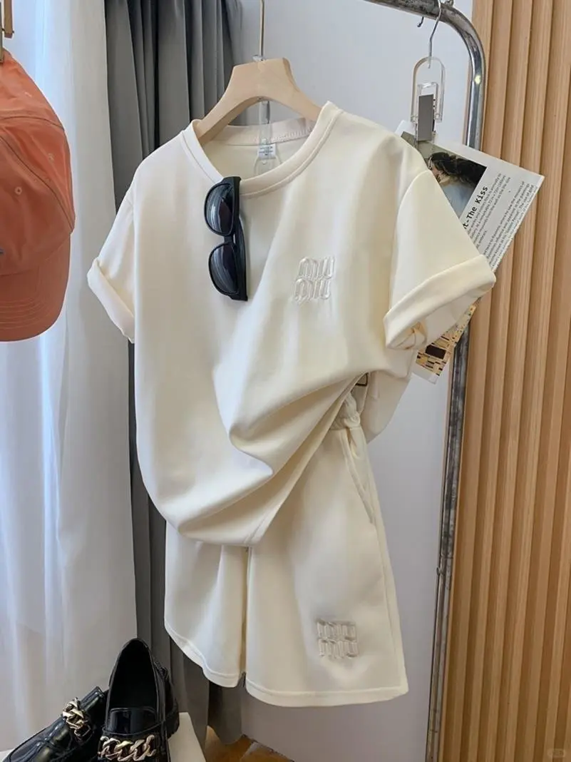 2024新款立体刺绣夏季休闲套装女运动外