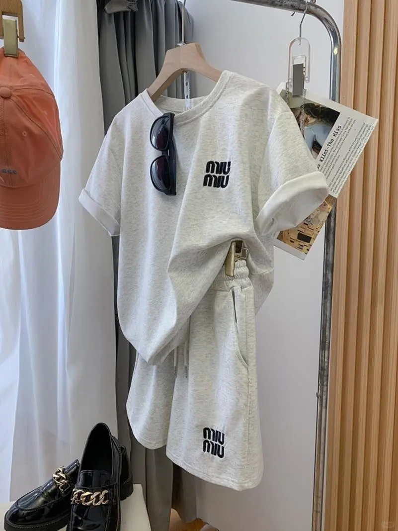 2024新款立体刺绣夏季休闲套装女运动外