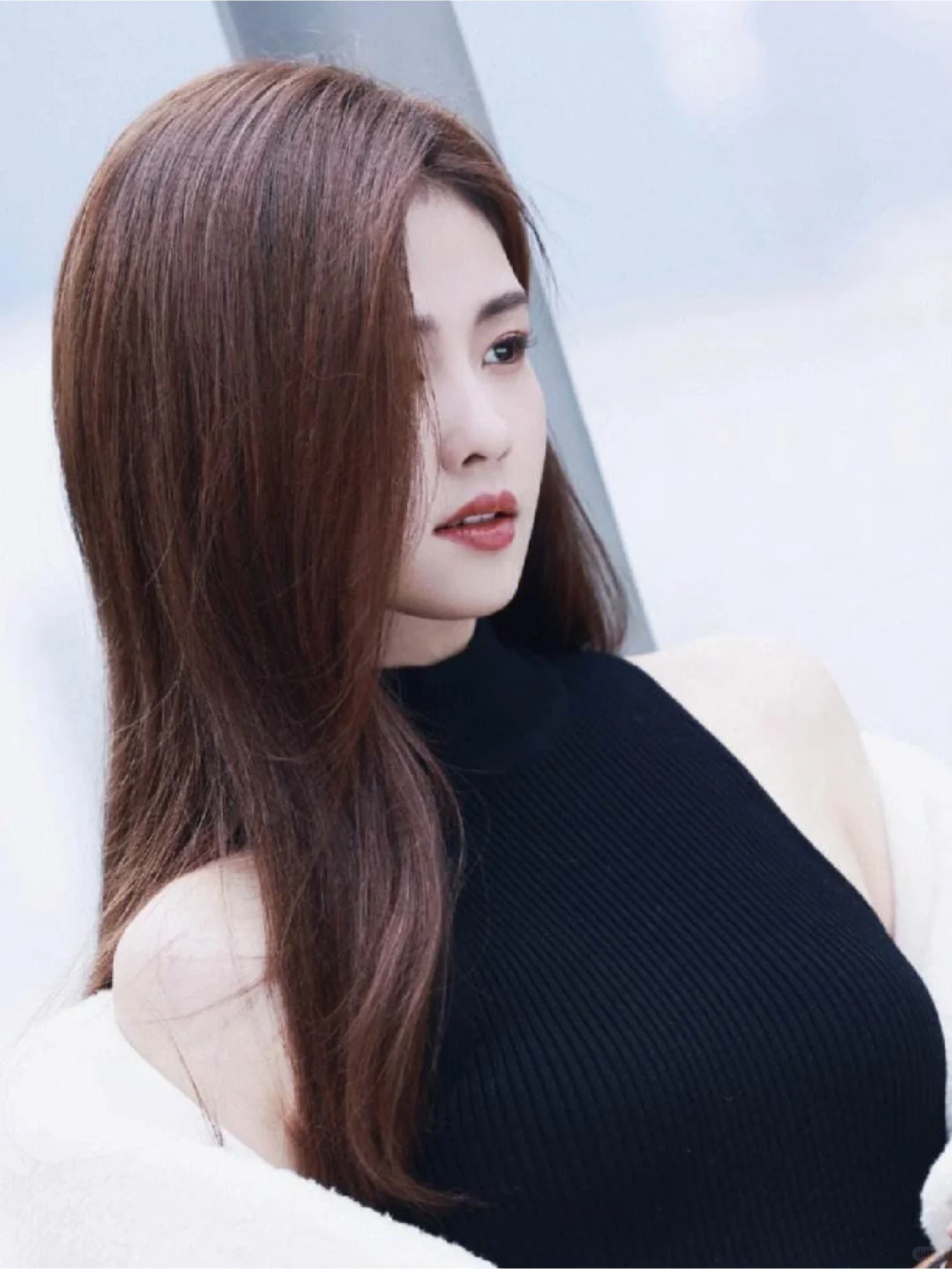 长相气质极佳的高颜值清纯美女