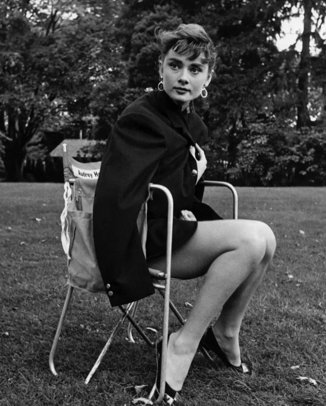 永远的女神Audrey Hepburn 拍摄于1954