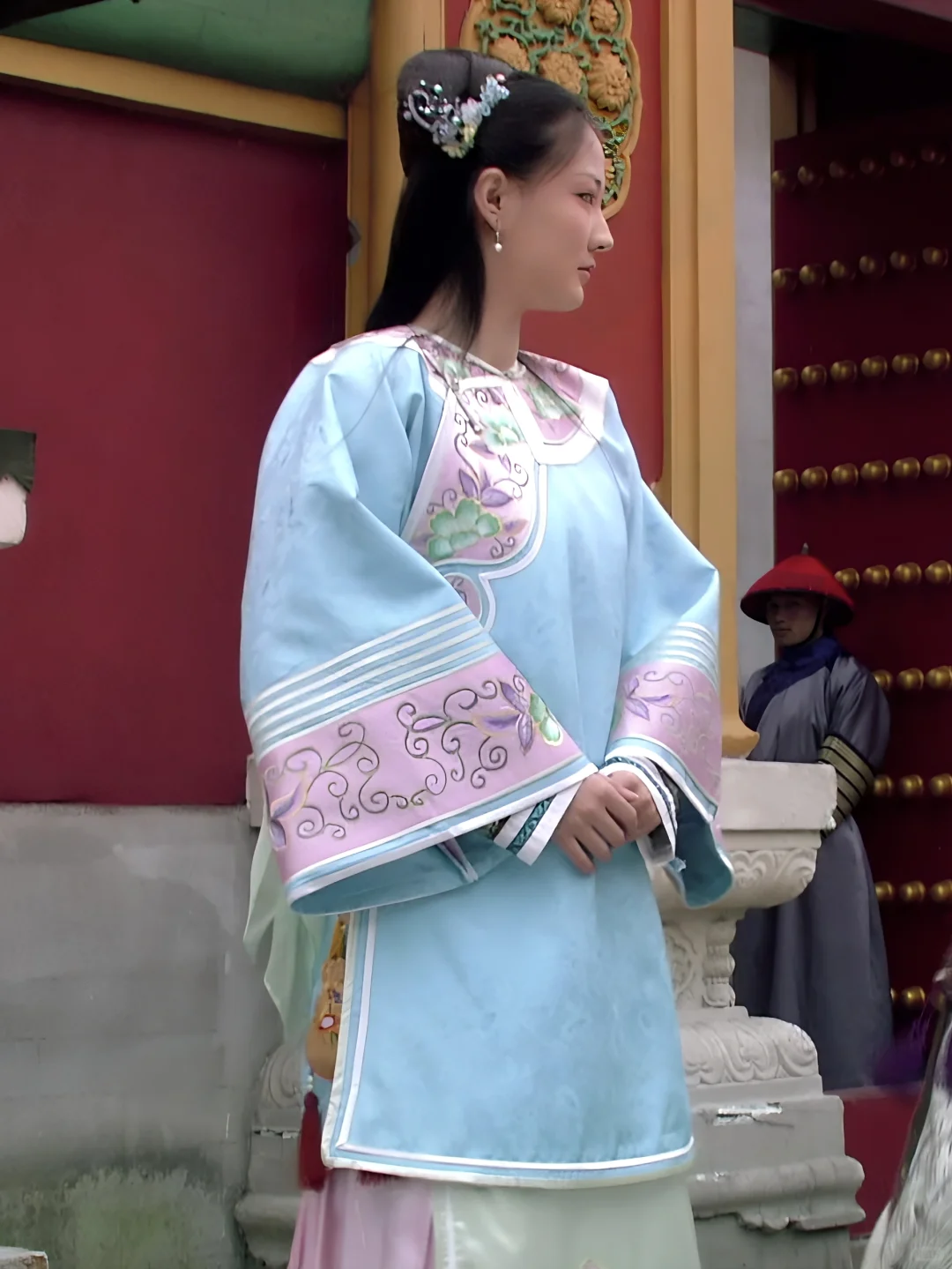 『衣柜』玉娆服饰盘点2️⃣水蓝绣花袄粉裙