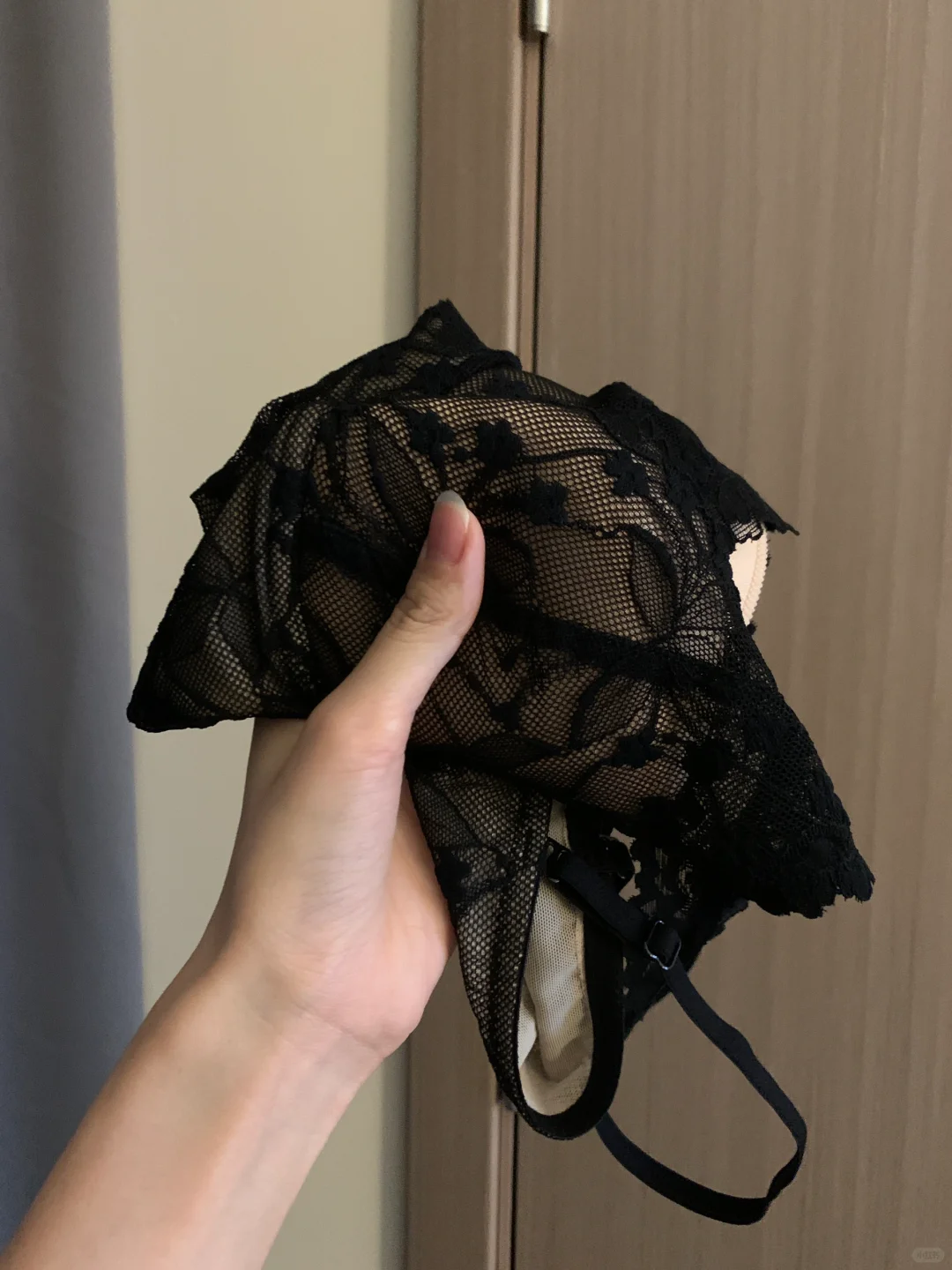 好法式sexy！高级性感的透视蕾丝内衣 薄薄的