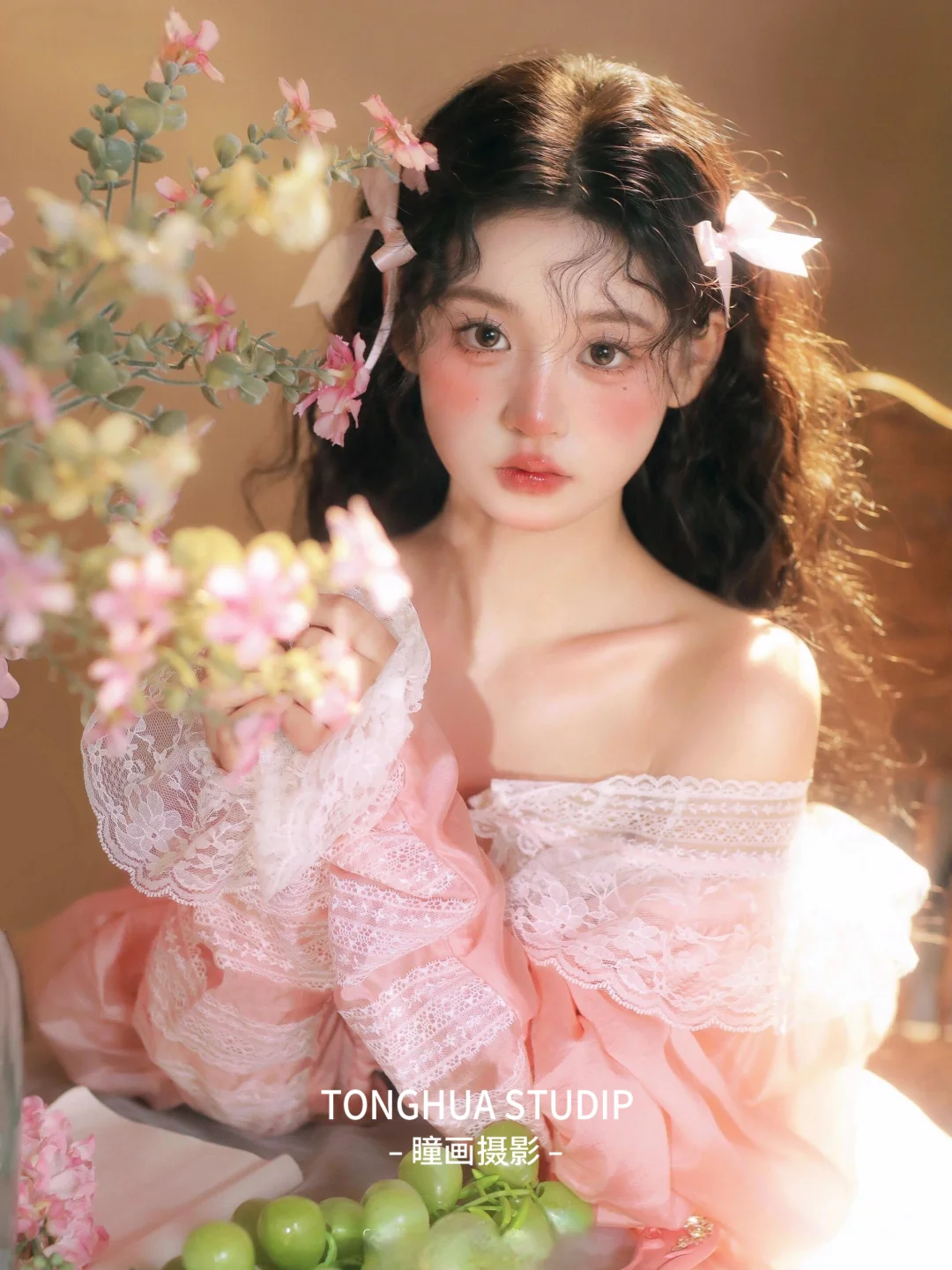 🌸甜美之约🌸粉色裙装少女的梦幻瞬间