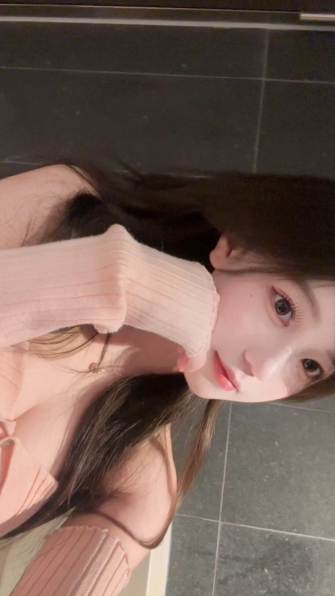 看着就香香软软的粉色上衣/冬天内搭❄️
