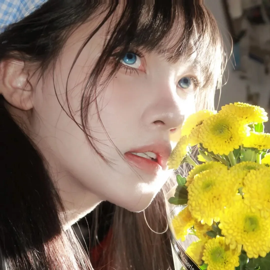 /花系少女头像