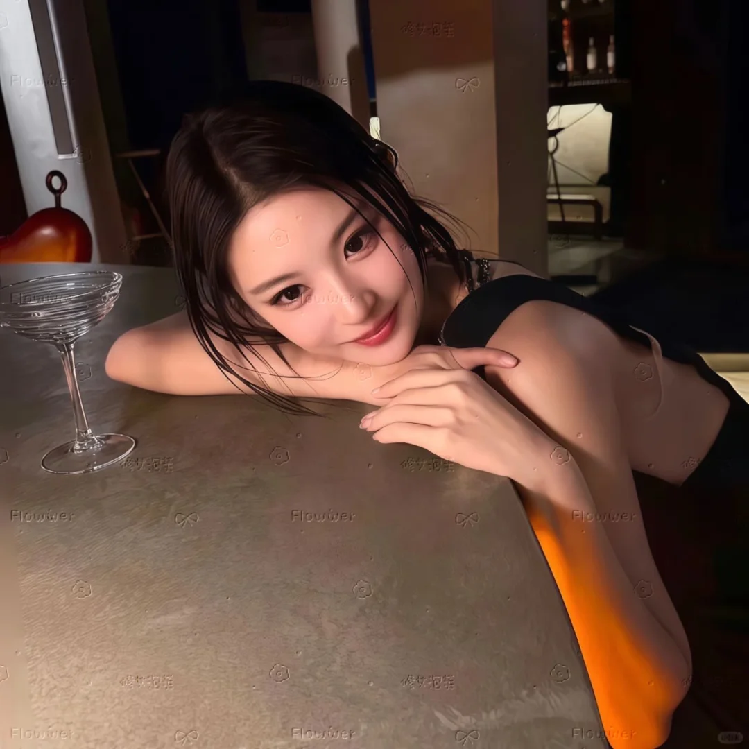 𝐰𝐞𝐜𝐡𝐚𝐭｜御姐女头