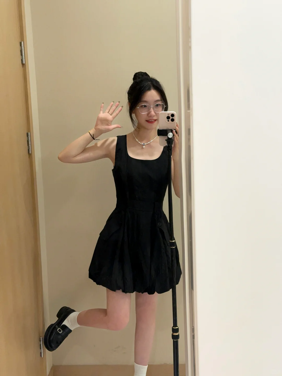 谁还没有漂亮的小黑裙呀！