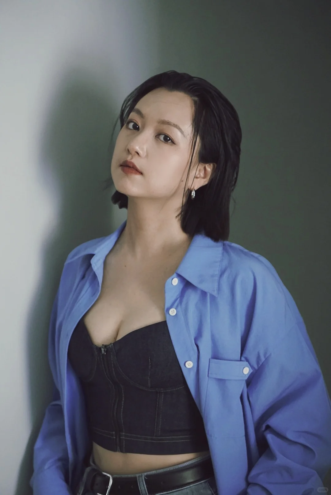 鱼骨胸衣牛仔搭配