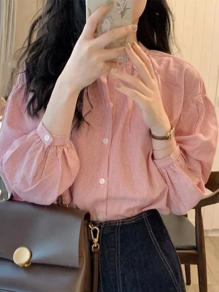 OOTD | 粉色泡泡袖衬衫，温柔甜美密码