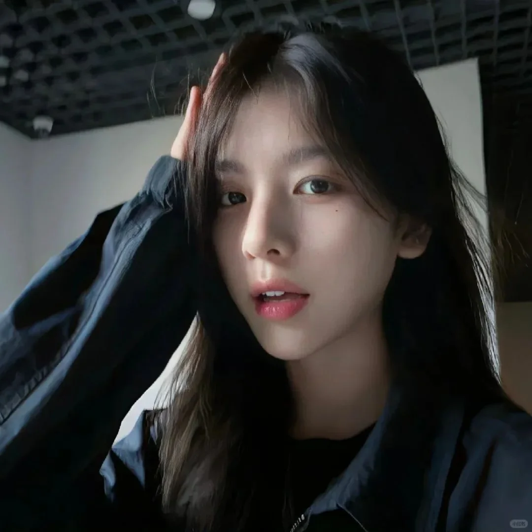 ｜高智感美女