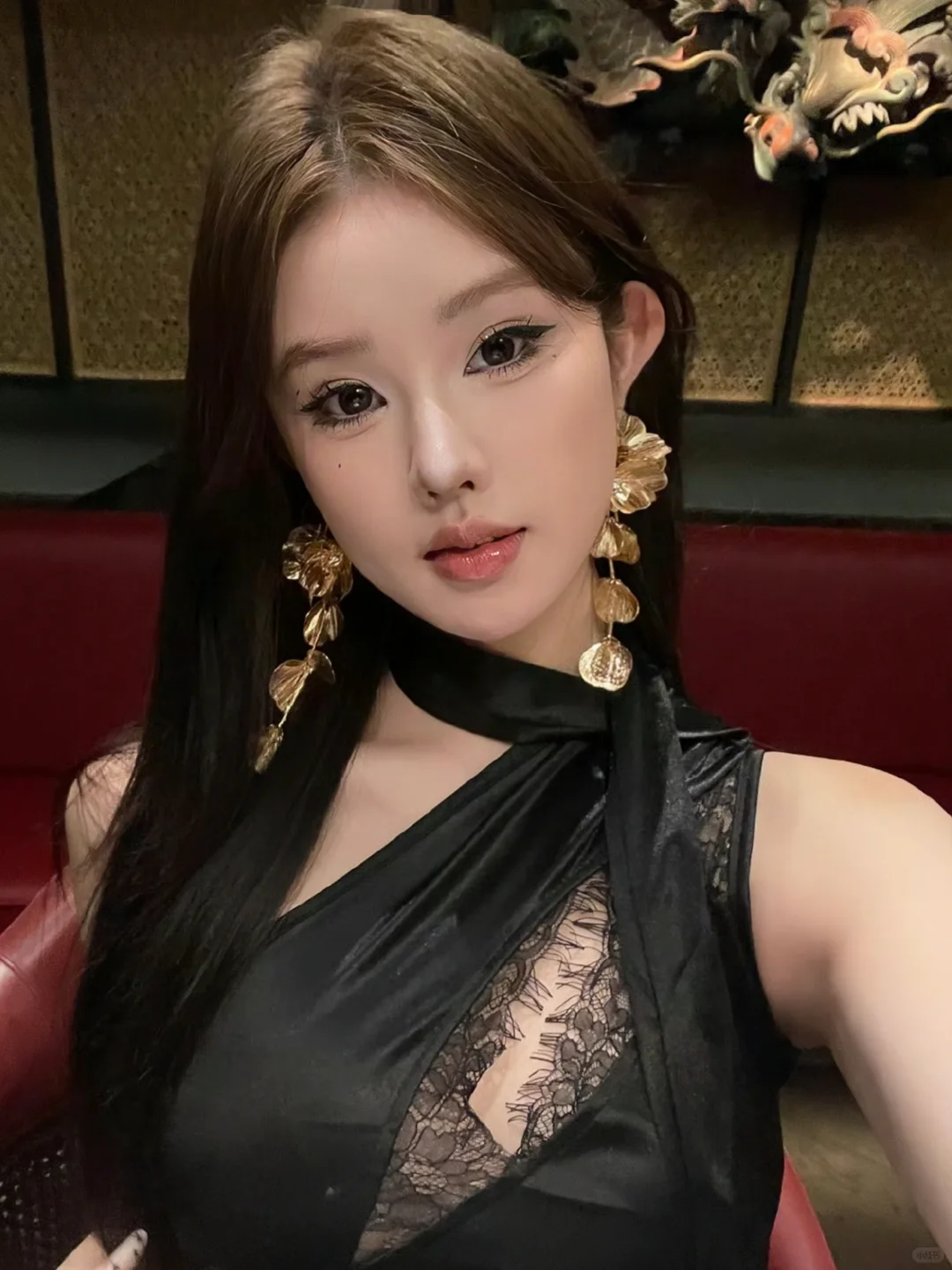 御姐系小美 可手机拍摄 🎬蹲摄影师