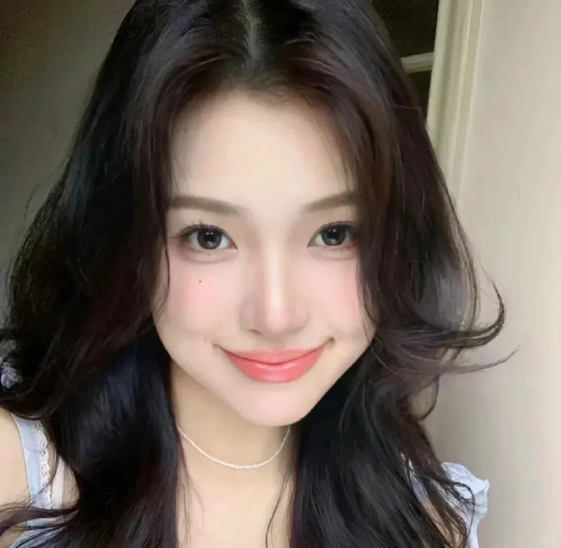 ｜高智感美女