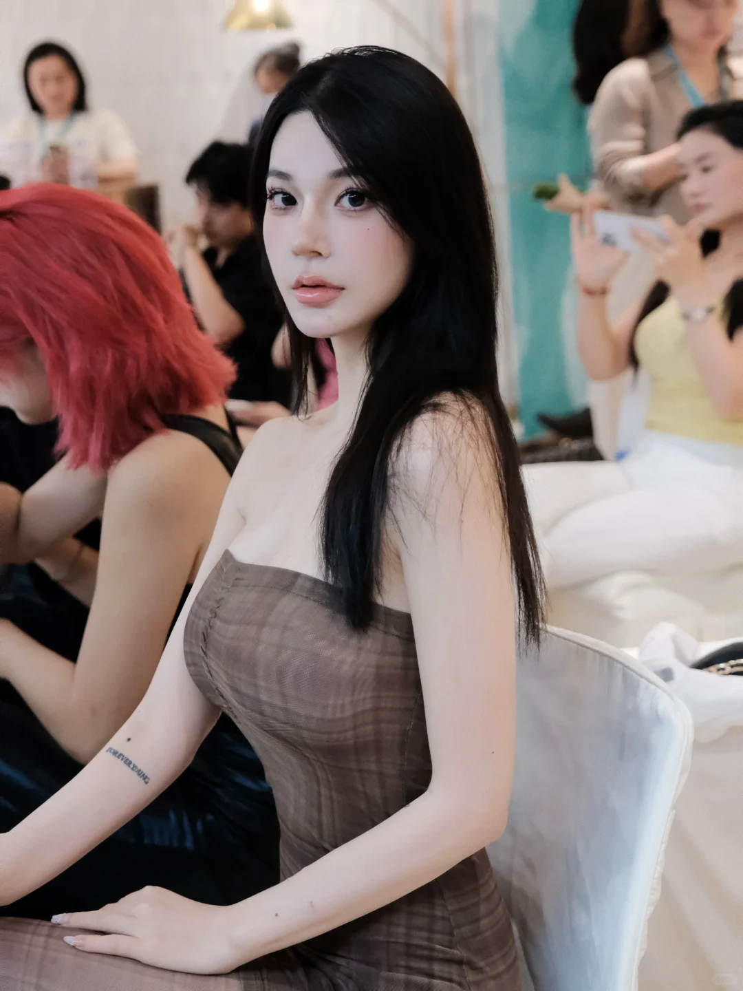 单亲妈妈摆脱妈味做了哪些努力？