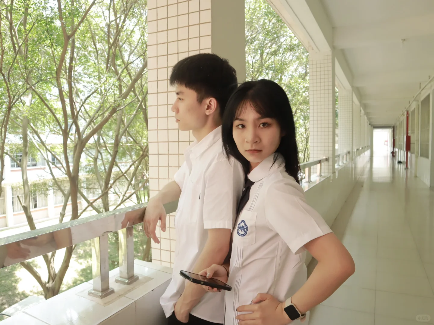 普通女大大学生校园情侣装