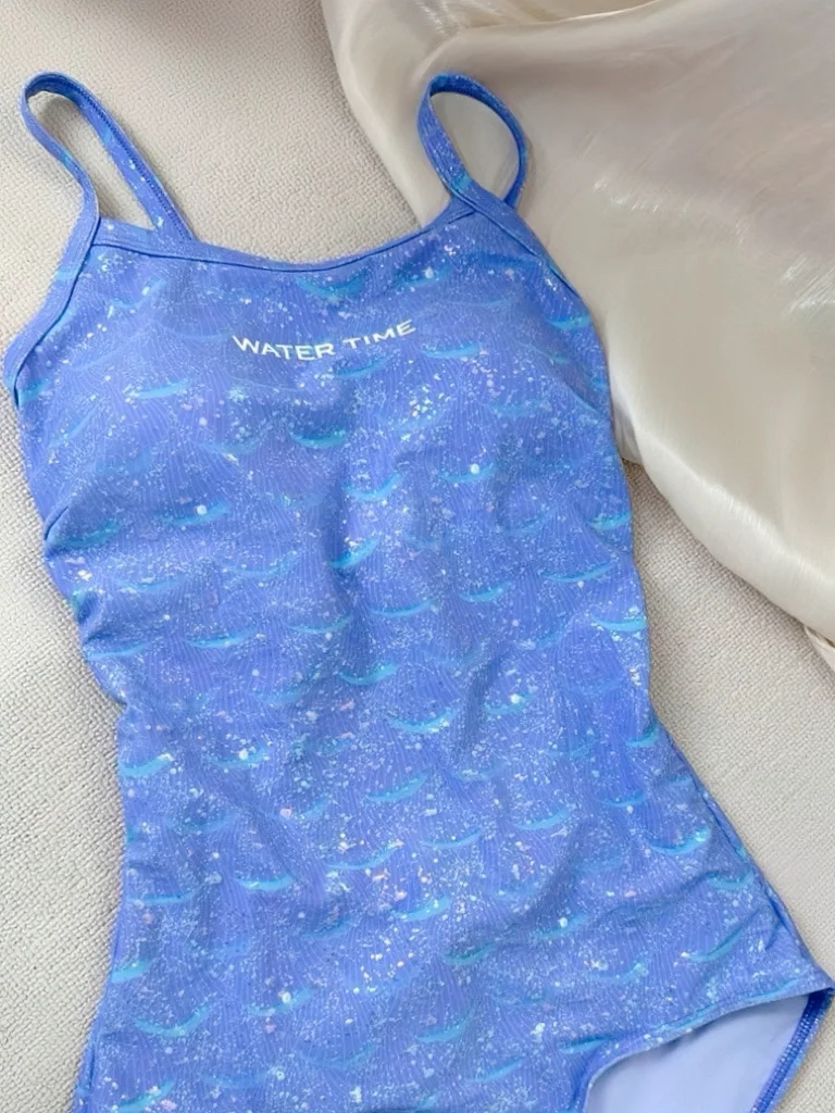 来游泳了 🏊
