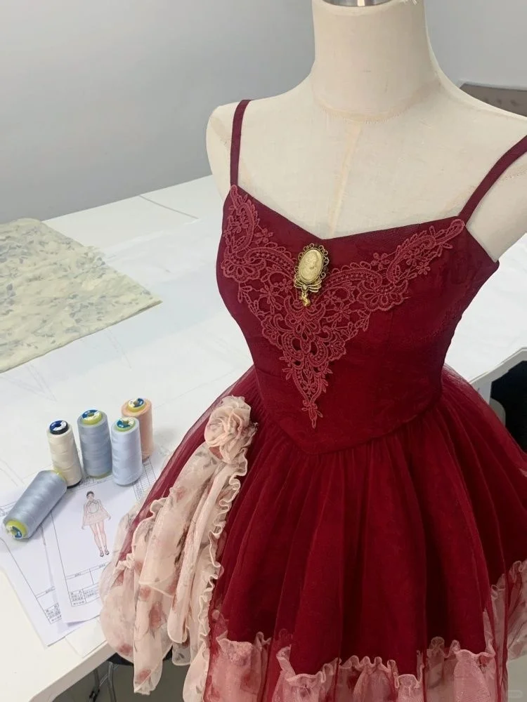 黑色宫廷风蕾丝裙👗