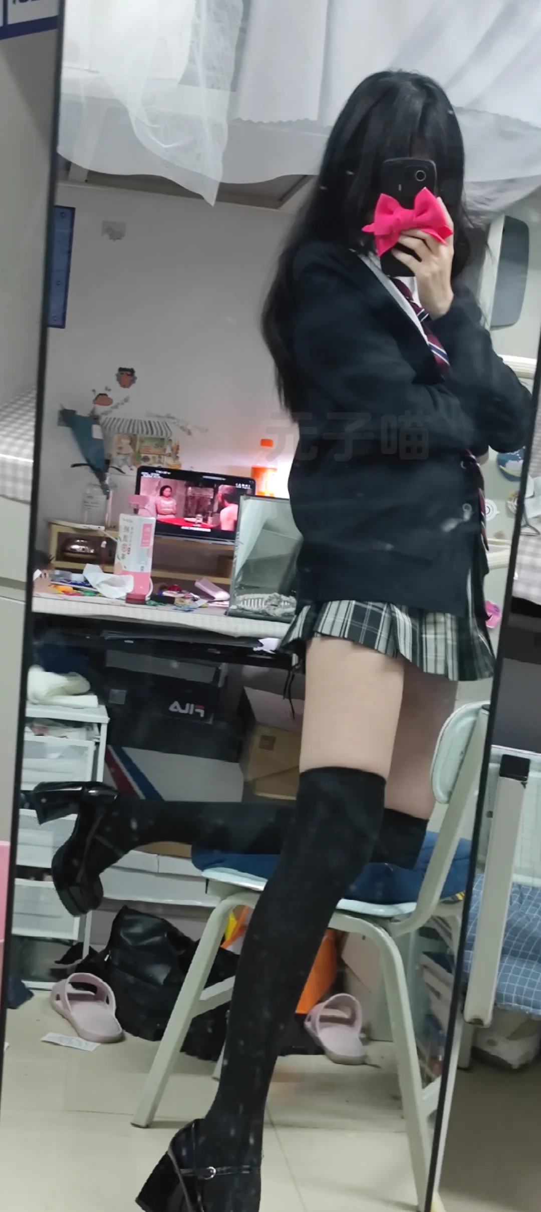 过膝袜或堆堆袜